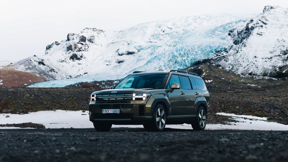  4x4 rental in Iceland: Route and season requirements