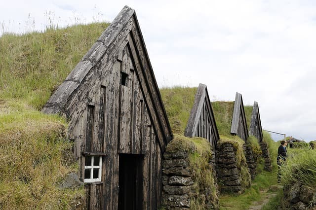 What's the best way to visit Iceland for first-time visitors?