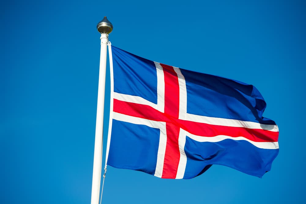 A Cultural Guide to Iceland: Quirks, Traditions & Travel Tips