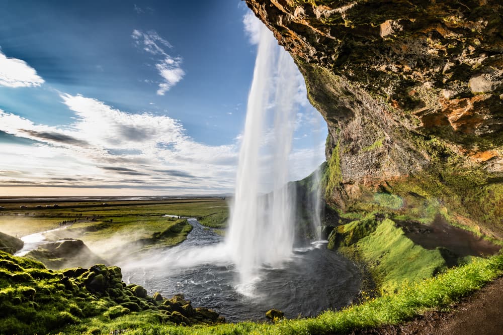 Iceland in June – Weather, Activities & Essential Tips