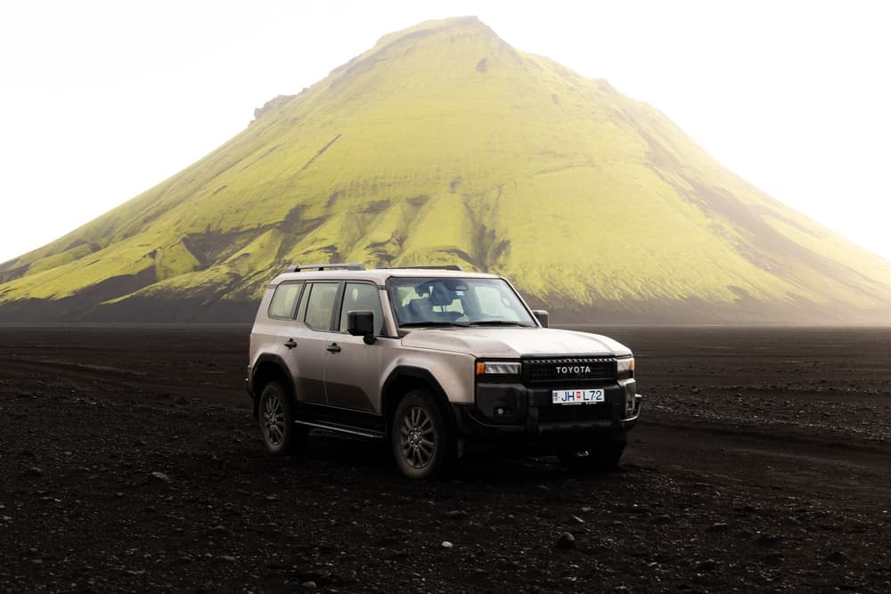 Montagne verte. Montagne verte dans les hautes terres d'Islande.