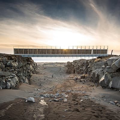 bridge-between-continents-1