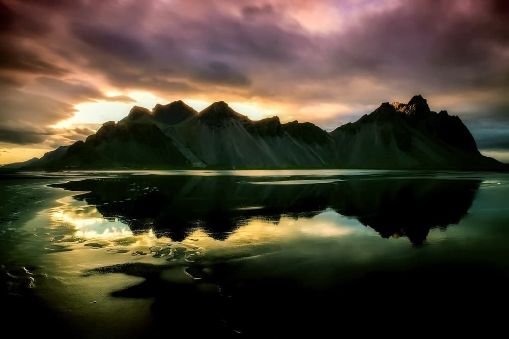stunning landscape in Iceland stunning landscape in Iceland