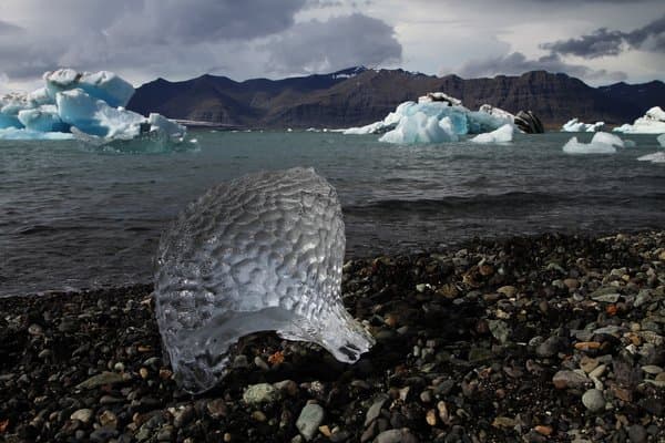 Jokulsarlon iceland Ice on rocks at jokulsarlon iceland