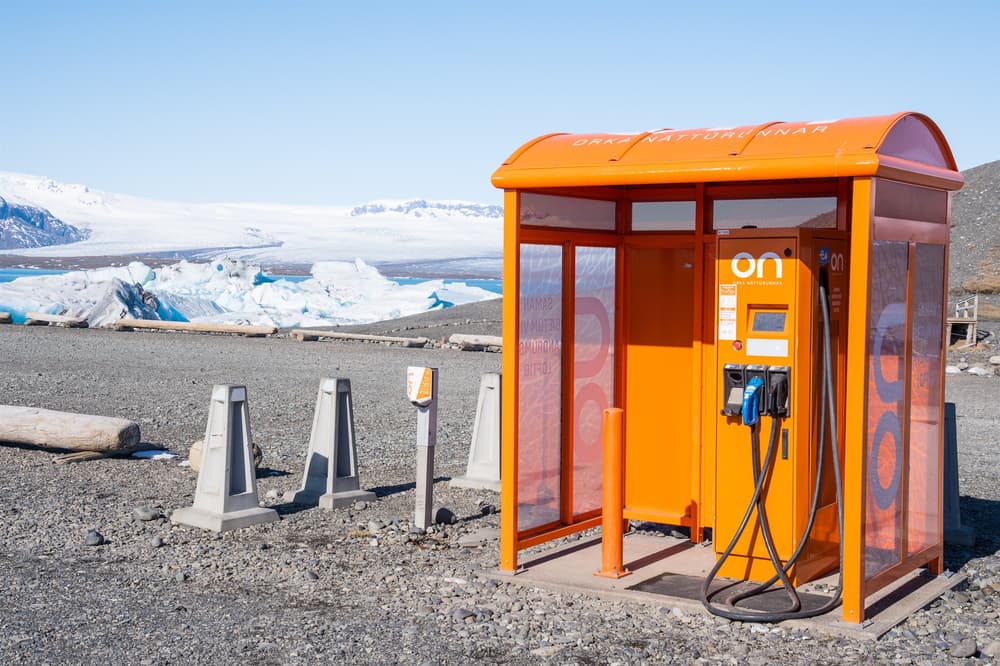 Charging at Jökulsárlón Charging station at Jokulsarlon glacier lagoon in Iceland.
