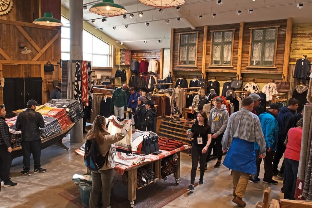 Iceland shop. People shopping in Iceland.
