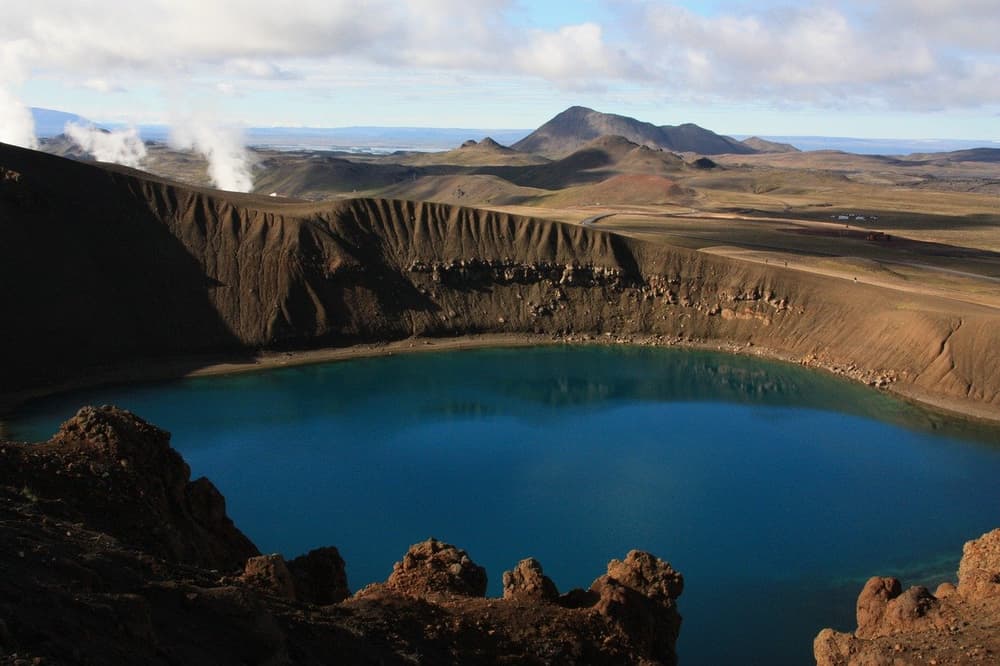 Overview image of Viti crater