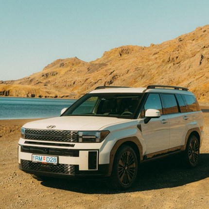 Choosing the right car for your Iceland road trip