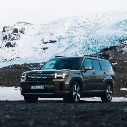  4x4 rental in Iceland: Route and season requirements