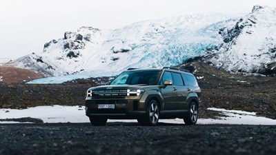 4x4 rental in Iceland: Route and season requirements