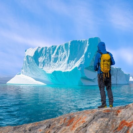 Greenland vs Iceland: What’s the Difference for Travelers?