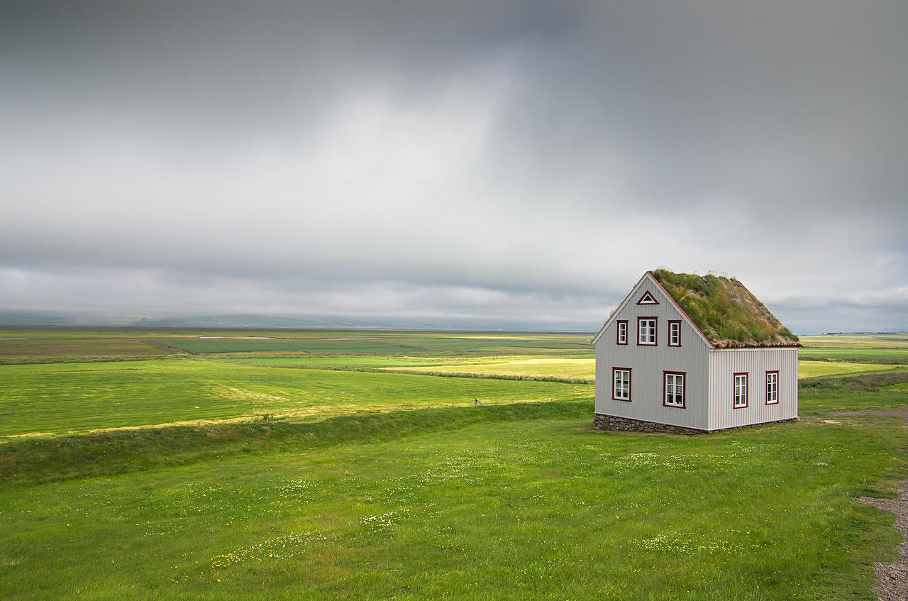farm house in Iceland