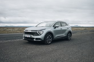 Car Rental Insurance Bundles in Iceland: Zero-Excess Cover and Winter Safety Tips