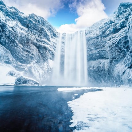 Renting a Car in Iceland in December: Your Ultimate Guide