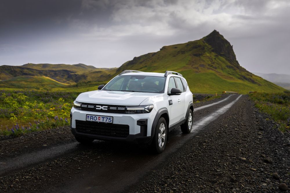 Renting a car in Iceland for a week: What to plan and budget
